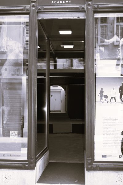 Questa immagine ha l'attributo alt vuoto; il nome del file è accademy-e1750686202688.jpg