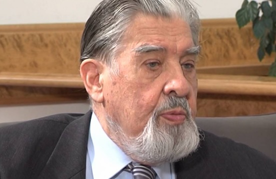 Questa immagine ha l'attributo alt vuoto; il nome del file è ciril-zlobec.jpg